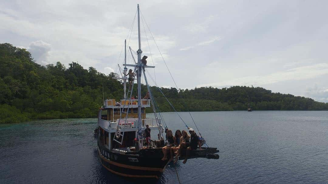 Guests on Ratu Laut